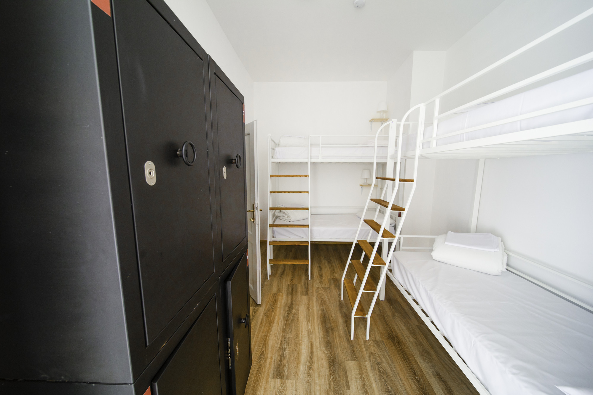 $MART BED - Dormitorio misto - 4 persone - Letto Singolo - Bagno Privato