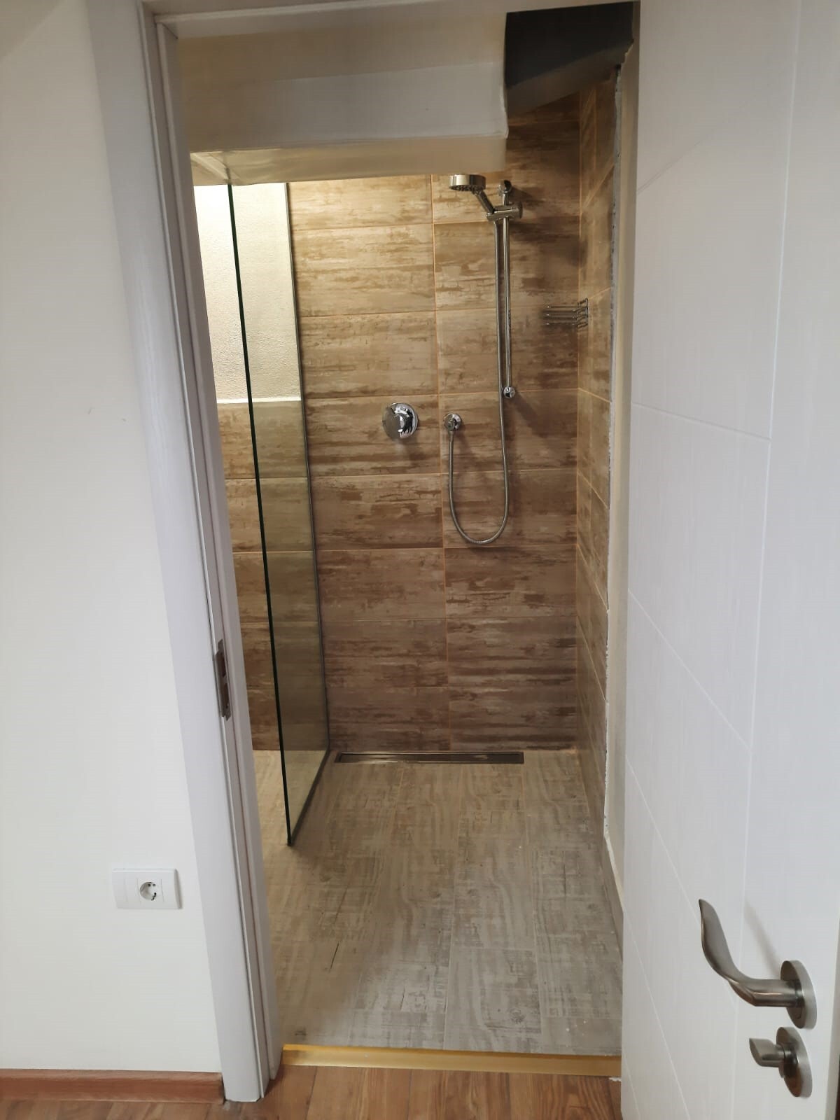 $UPER BED - Camera Matrimoniale - Letto Matrimoniale - Bagno Privato