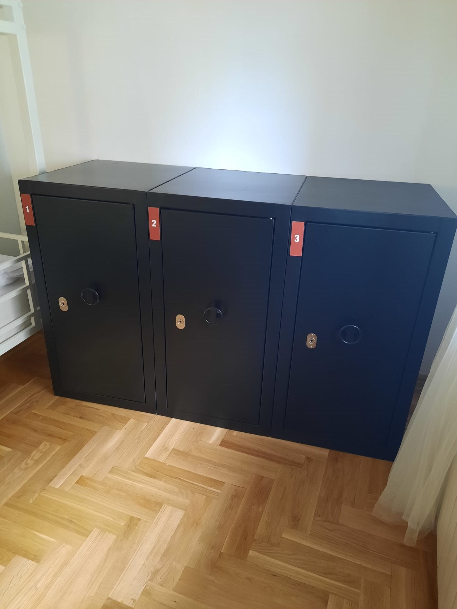 $PEEDY BED - Dormitorio Femminile - 10 Persone - Letto Singolo - Bagno Privato