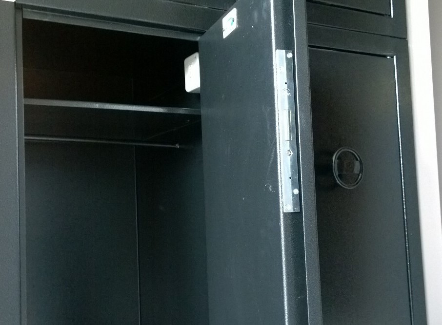 $UPER BED - Private Room - 3 People - Private Bathroom